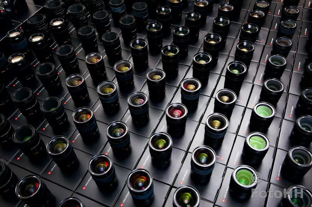 Leica S3 64MP Medium Format DSLR Camera (Body Only, Black) - cameraavenue