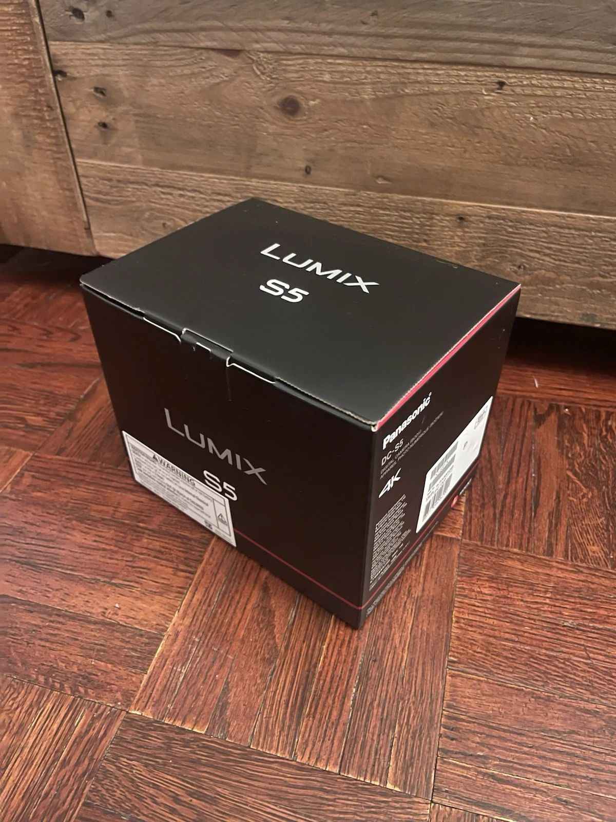 Panasonic LUMIX DC-S5 Full-Frame Mirrorless Camera (Body Only) – Black - cameraavenue