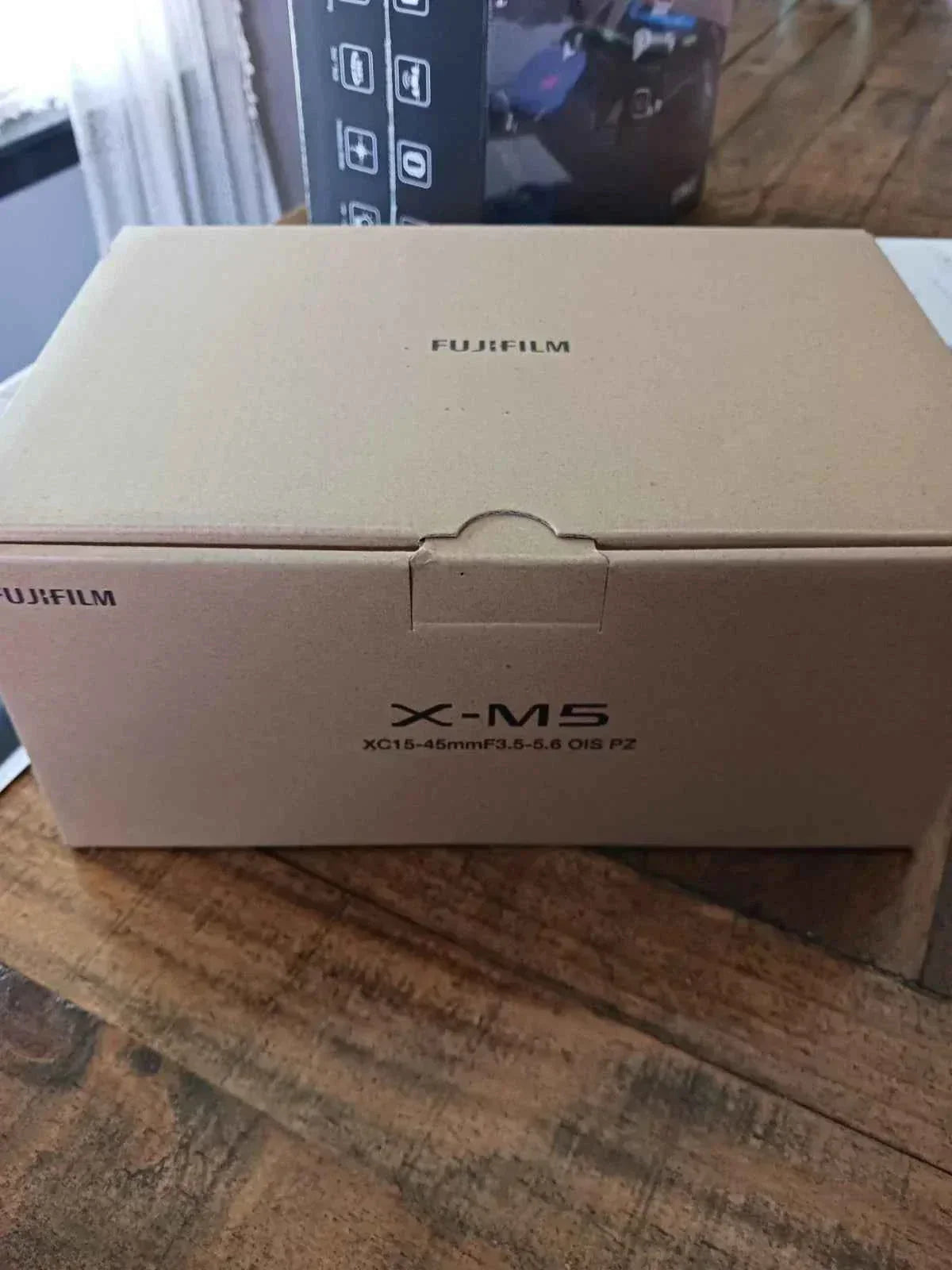 Fujifilm X-M5 Camera with XC 15-45mm f/3.5-5.6 Lens - Silver - cameraavenue