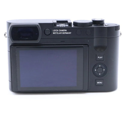Leica Q3 Mirrorless Digital Camera (Black) – Summilux 28 mm f/1.7 Lens
