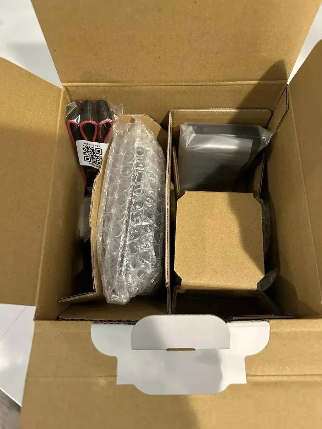 Canon EOS M200 + EF-M 15-45mm Lens - cameraavenue