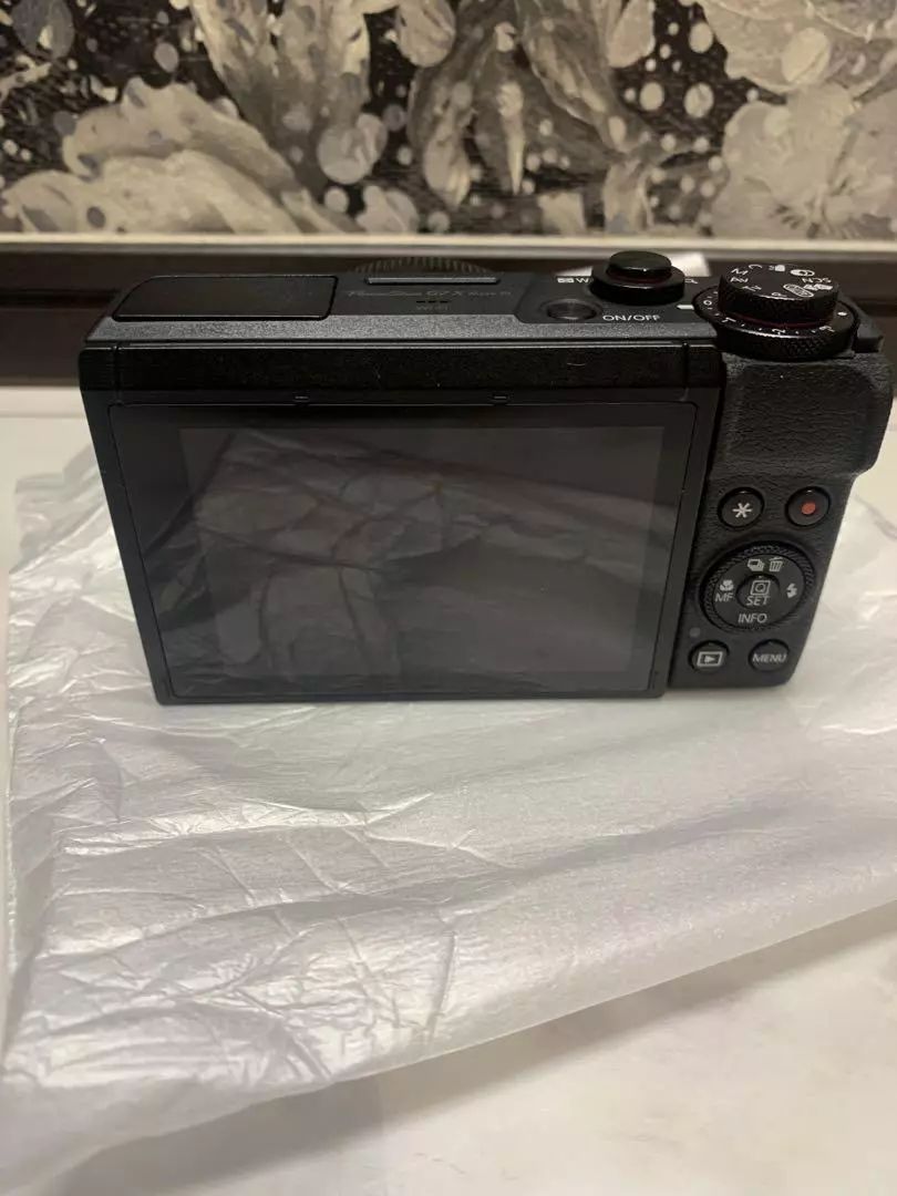 Canon PowerShot G7 X Mark III 20.1 MP Digital Camera — Black - cameraavenue