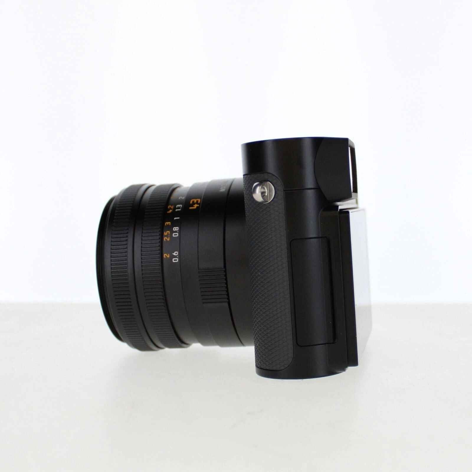 Leica Q3 43 Digital Camera (19084) - Black - cameraavenue