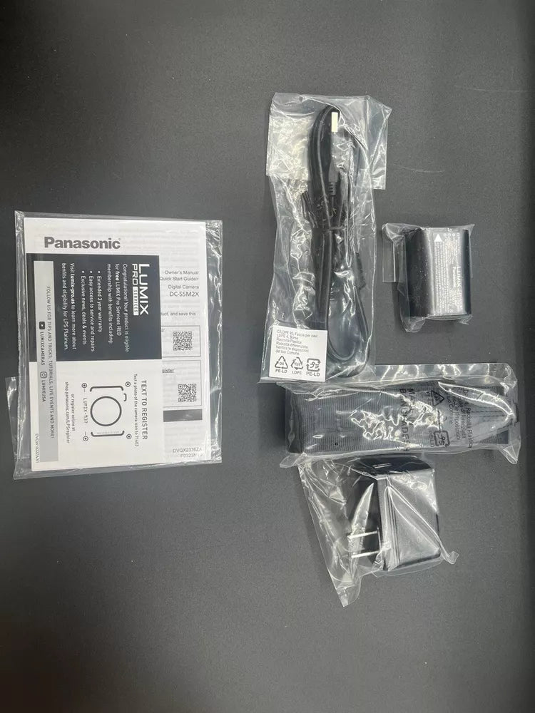 Panasonic Lumix S5 IIX + 20-60mm & 50mm Lenses Kit - cameraavenue