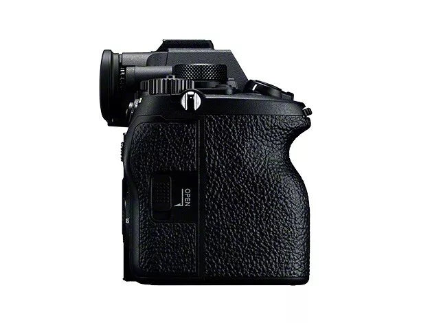 Sony Alpha 7R V Full-Frame Mirrorless Interchangeable Lens Camera (Body Only) – Black - cameraavenue