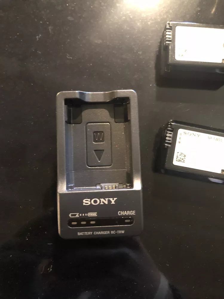 Sony Alpha A7 24.3 MP Mirrorless Digital Camera - Black (with 28-70mm Lens) - cameraavenue