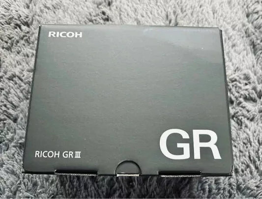Ricoh GR III 24.2MP Compact Digital Camera — Black - cameraavenue