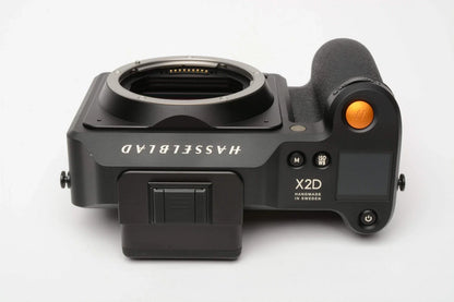 Hasselblad X2D 100C Medium Format Mirrorless Camera (Body Only) — Black